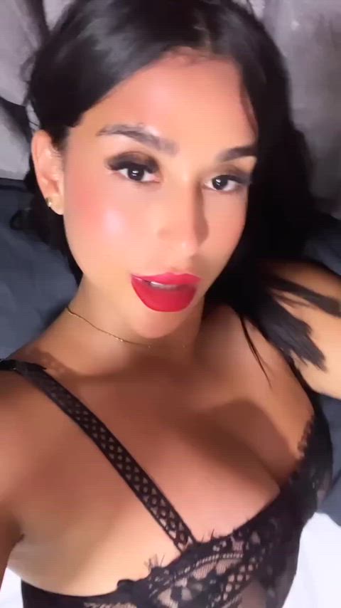 What could be better than a Christmas gift than fucking a beautiful tgirl?