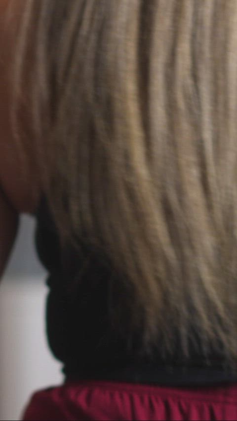 This curvy bum is ready for a good spanking