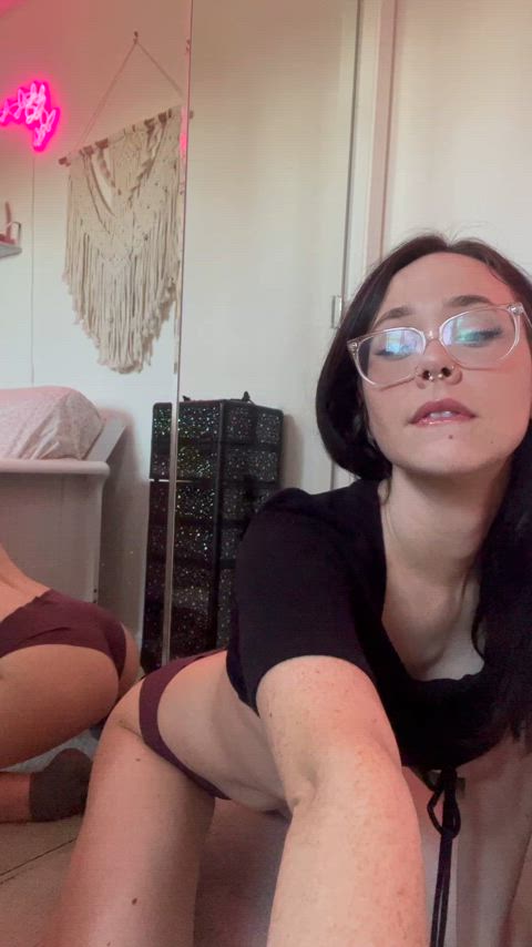 Cum play💋 https://onlyfans.com/faekinkxxx thumbnail