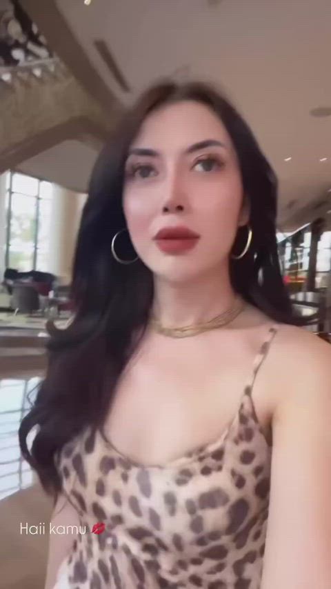 You catch your trans roommate in this position, what do you do?🥰