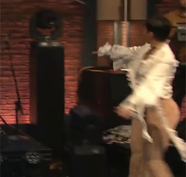 Thick Nelly Furtado is my favorite version on her.