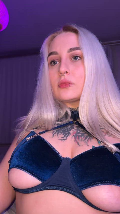 Having a little party in my hammock without me, boys?