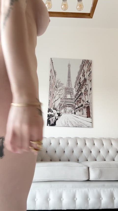 This perfect peach is leaving… come get it.