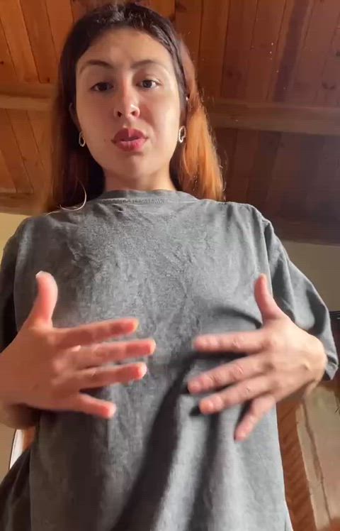 Chubby high boobs horny for your hands