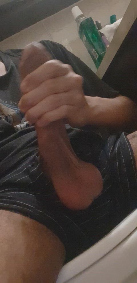 Latino with 8" inches