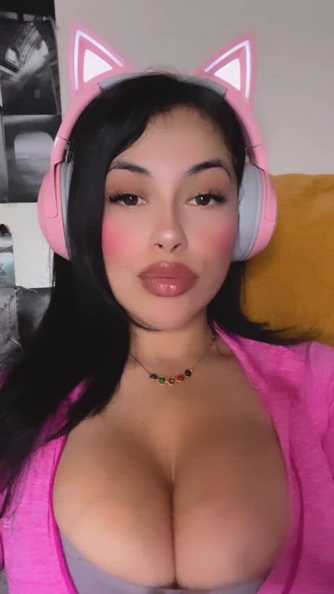 Hottest Latina