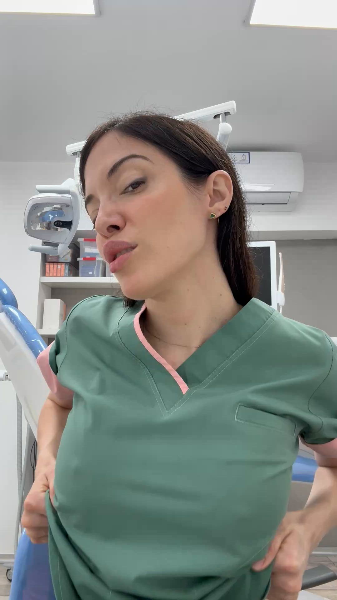 GIF thumbnail