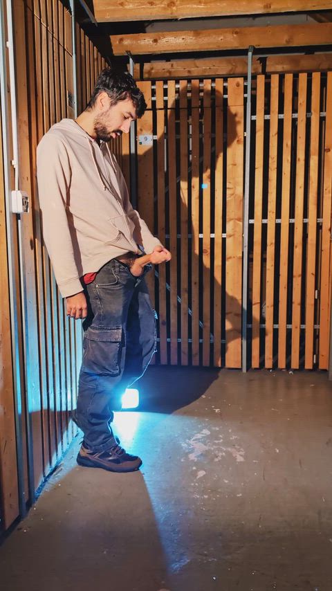 Hard Piss 💦- That was such a relief!