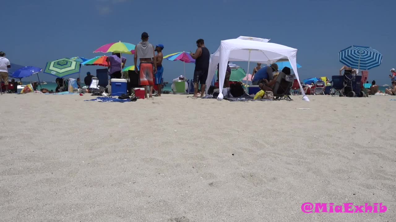 I miss the beach :(