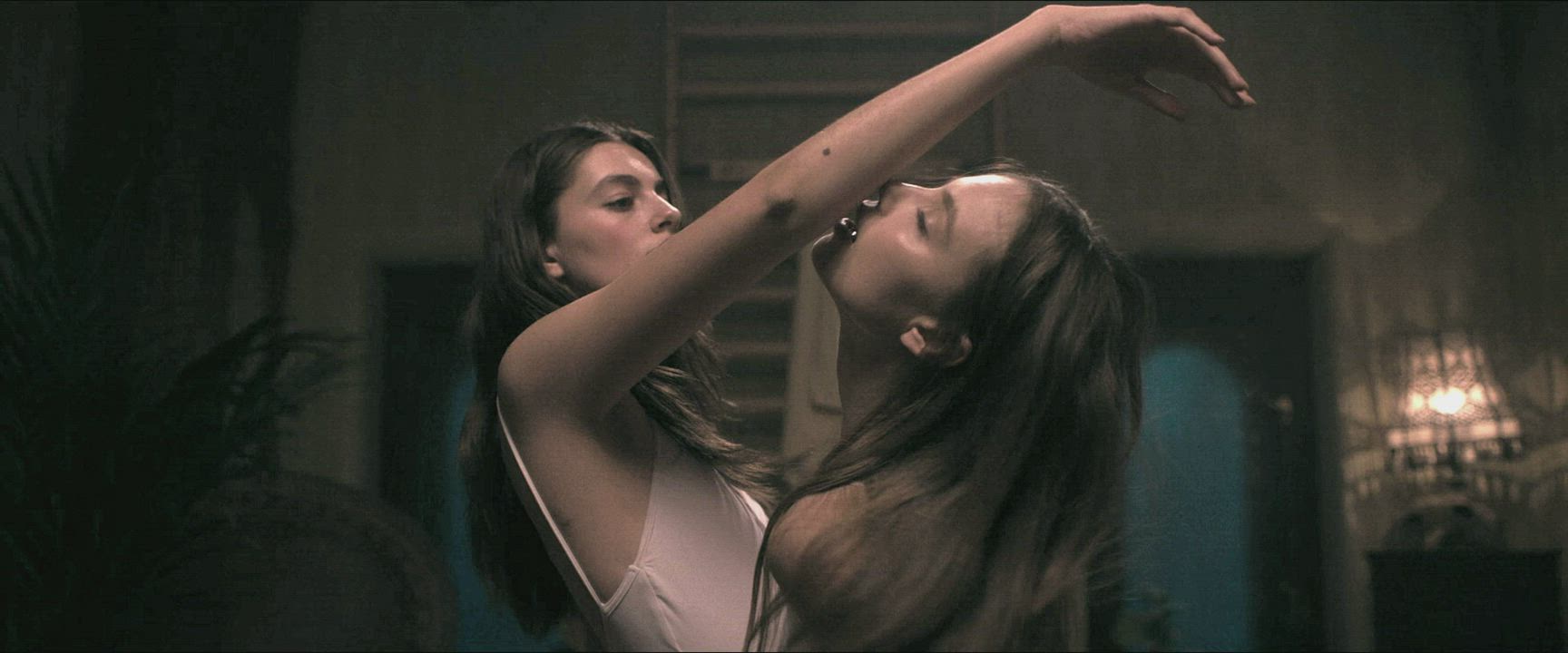 Birthday Teaser: Diana Silvers (& Kristine Froseth) in Birds of Paradise (2021)