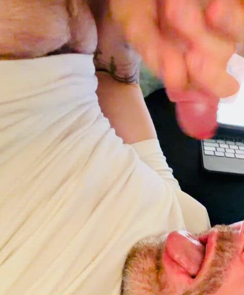 Cumming self facial with downcurved cock after gym