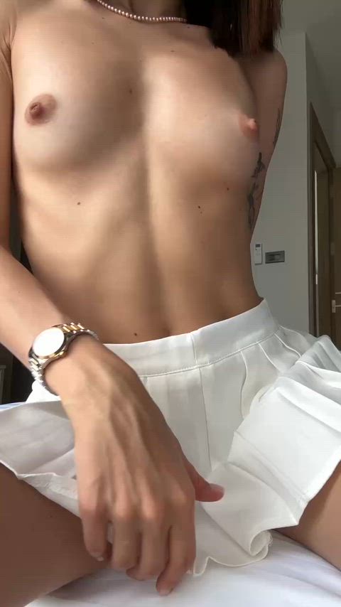 do you like this upskirt view?