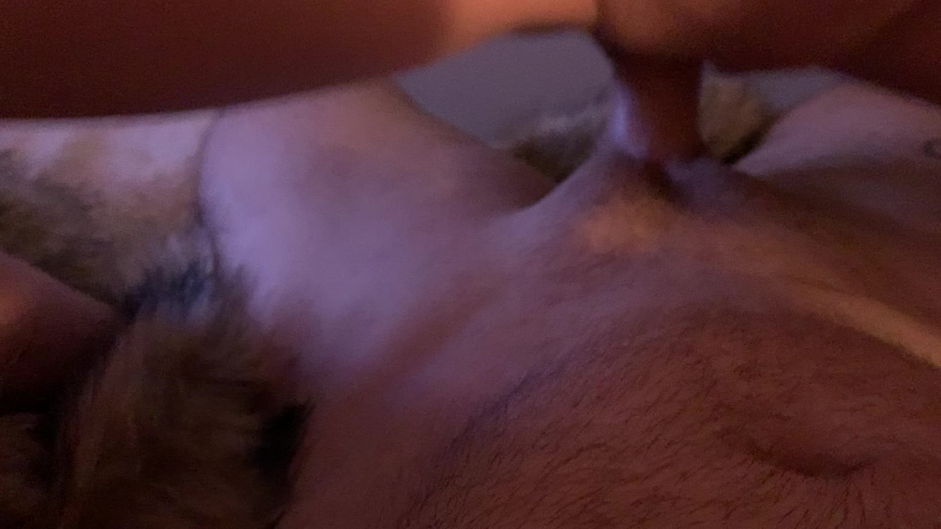 Love how she rides my cock 34/30