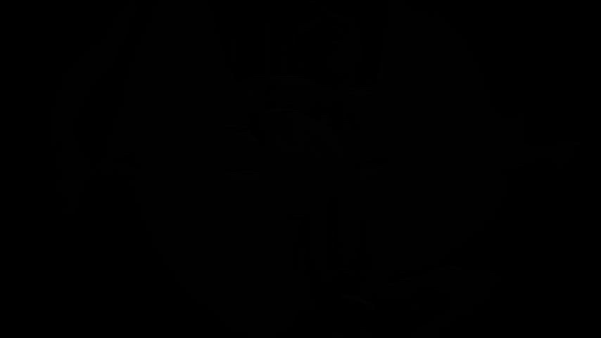 It was a day to try my own shiny wine. Taste? well...salty, smelly a bit bitter but nonetheless seductive with some interesting notes.