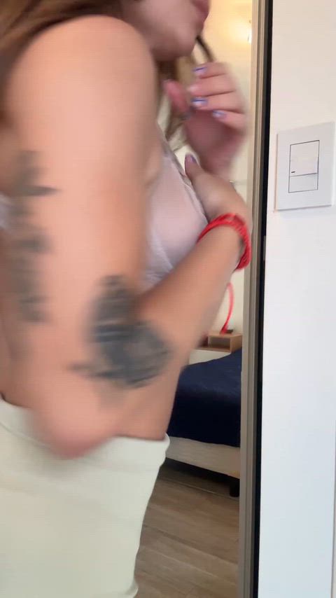 Wanna ride my tgirl dick ?