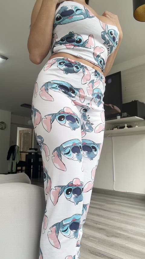 Older men... would you like to creampie a thick milf Yes or nahhh