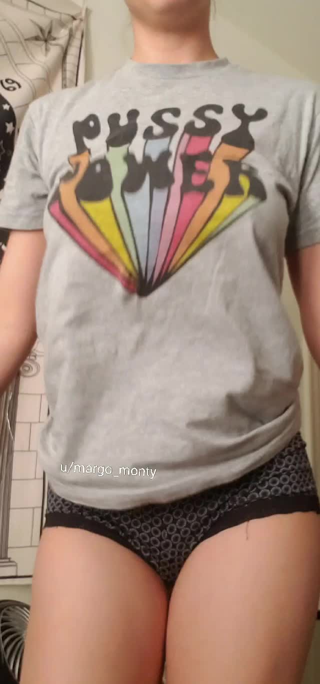 Think you can handle my Pussy Power? 😏