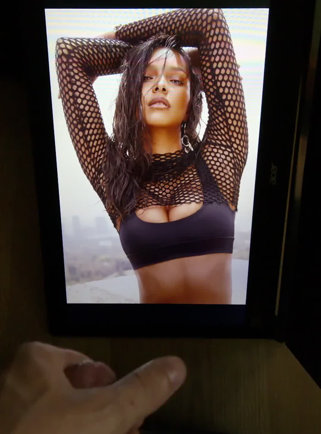 Lais Ribeiro Cumshot - Cum Tribute