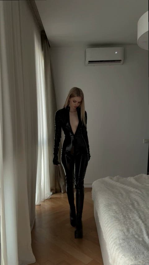 Blurred video preview