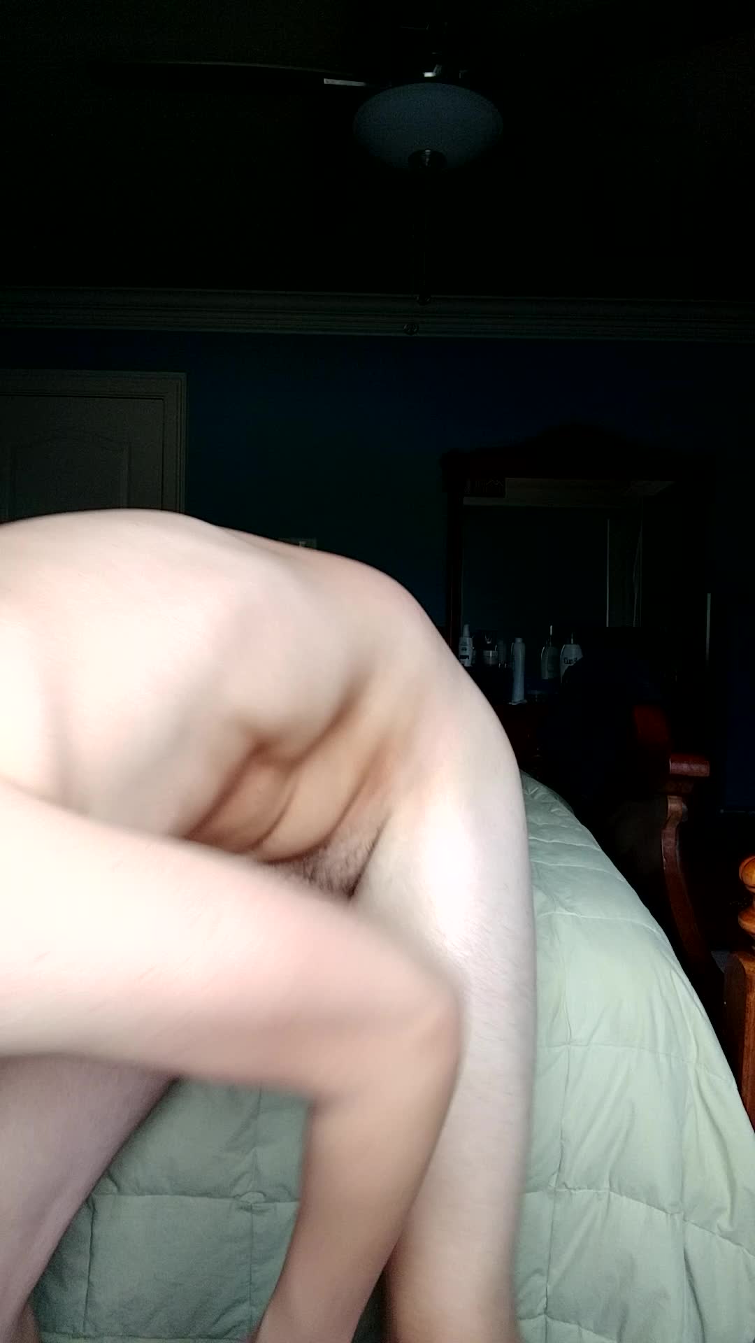29/M/6'4/175lbs. Naked in the morning