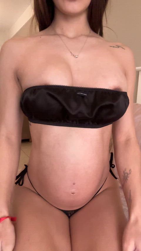 Follow me on Reddit and claim 1 month free on my OnlyFans 😊 u/BellaDangerous thumbnail