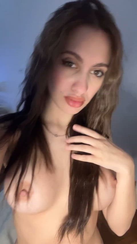 be honest, face or tits