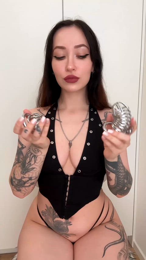 My key, your prison, my pleasure