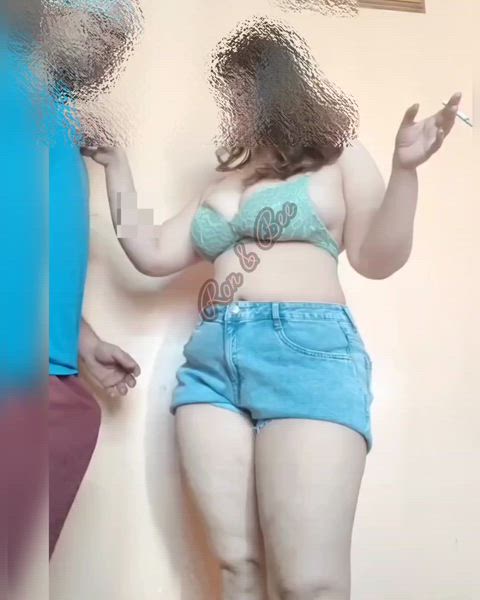 That's how Mommy keeps him in control