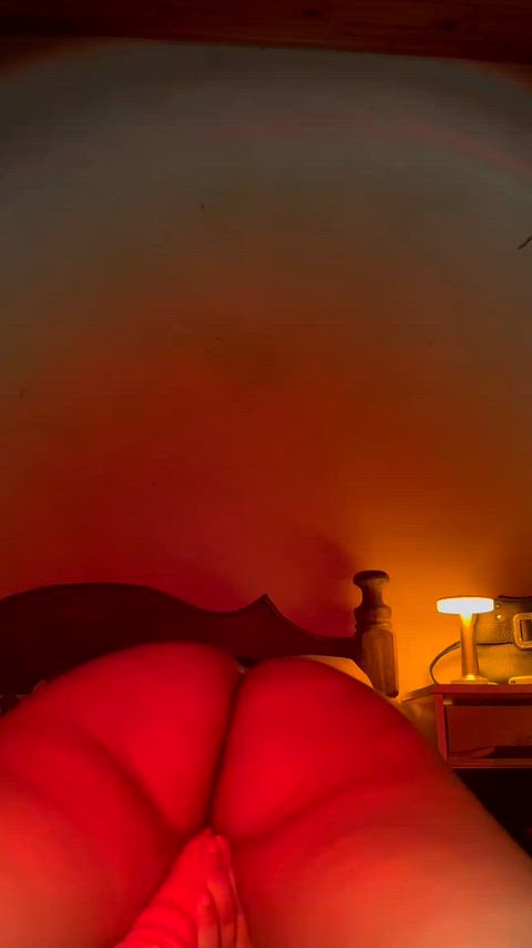 Seriously, this feels so delicious, you can even hear how wet I am... I just wanted to get home so this could go in like this.