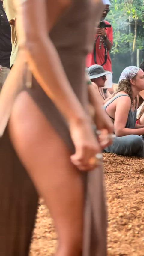 Does anyone know who this dancing latina/Indian is?