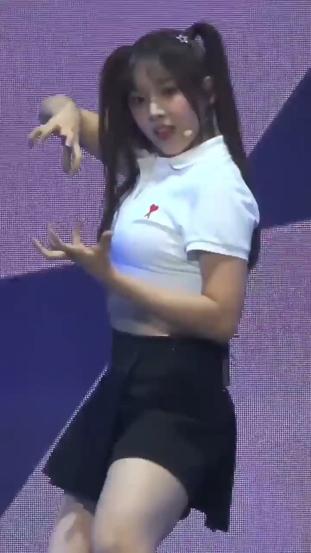 Jiwoo - NMIXX