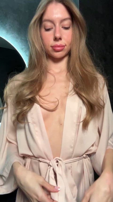 Cute Teen Tits Porn GIF by remetskomna