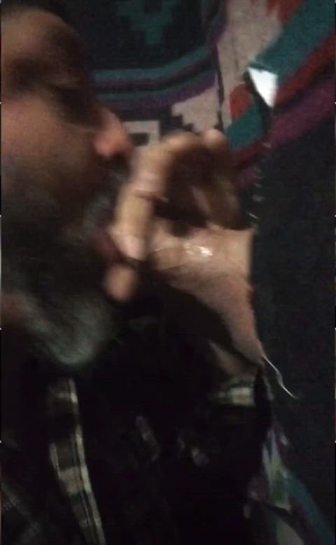 (48) Married pro mountain bike rider I used to milk when living in the PNW. His verbal was insanely hot. He would sneak over once or twice a week while wife was at work