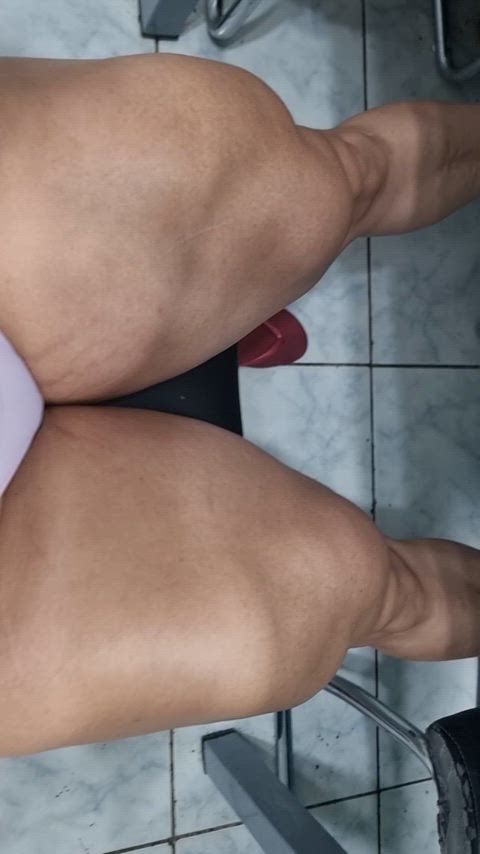 what you prefer biceps or glutes?