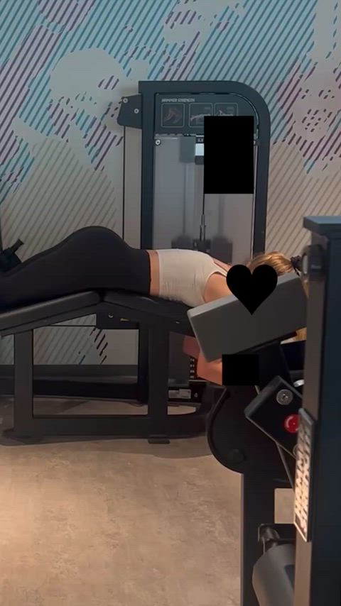 maybe it's ok if you look a little... 😳🫣 24[f]