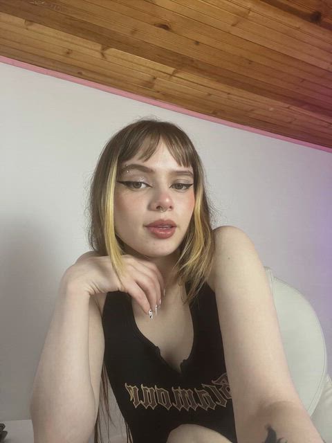 Small girl with a big heart