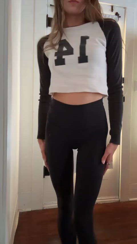 I bet u wanna see more😘