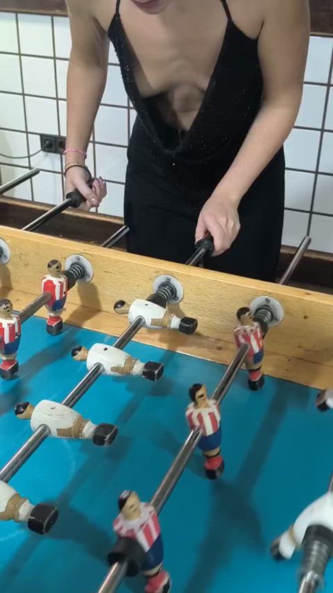 My dear friend let me know about my "[f]lashing" situation AFTER I was done playing with half the bar. That's what happens when you use a new top and you don't test it thoroughly hahahaha