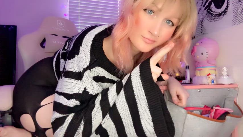 Blurred video preview