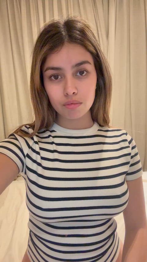 Just 18 and looking for a daddy