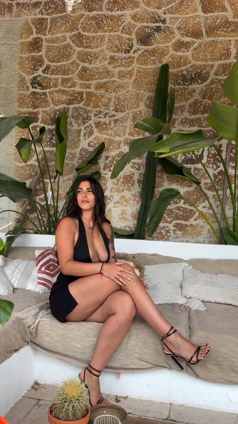 Cleavage Long Legs Saggy Tits Porn GIF by internet_is