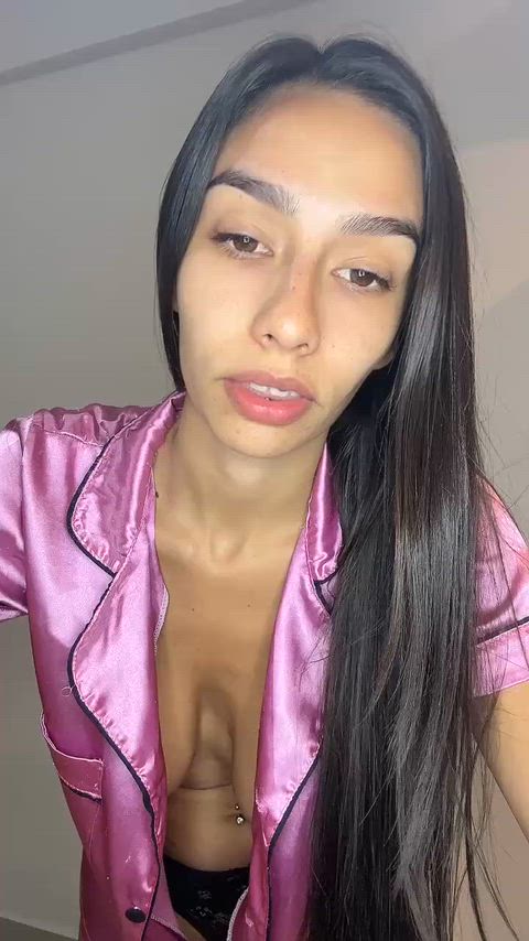 My dress is so much better without a bras