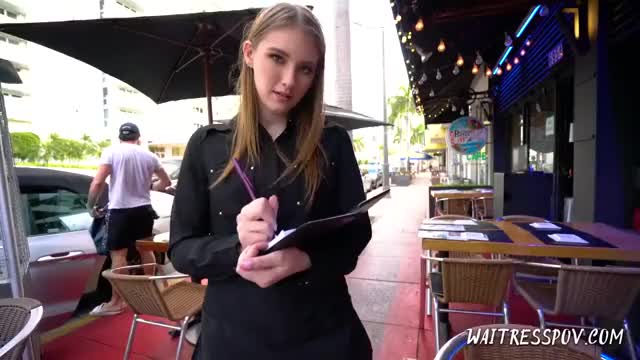 Waitresspov