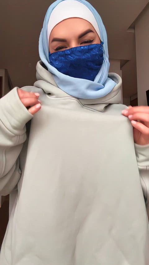 You'll have a little surprise after our first date