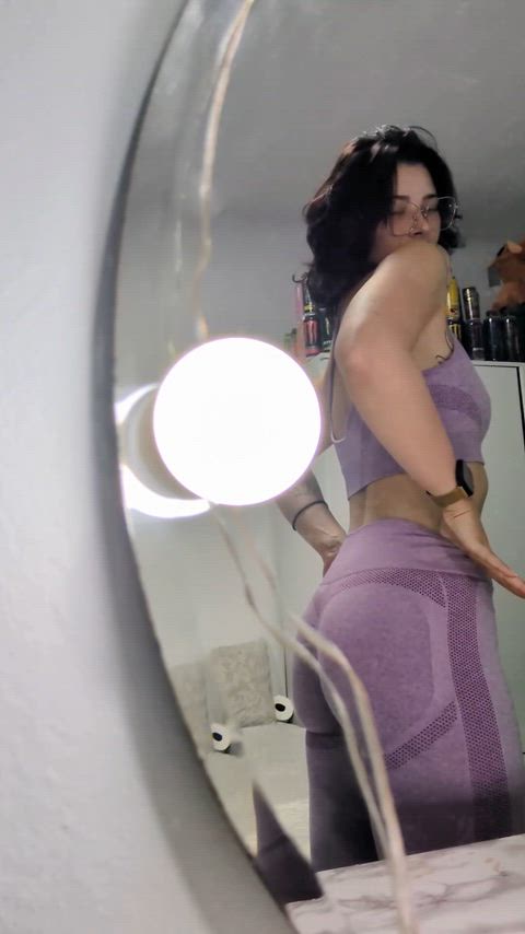 Do you like fluffy asses?