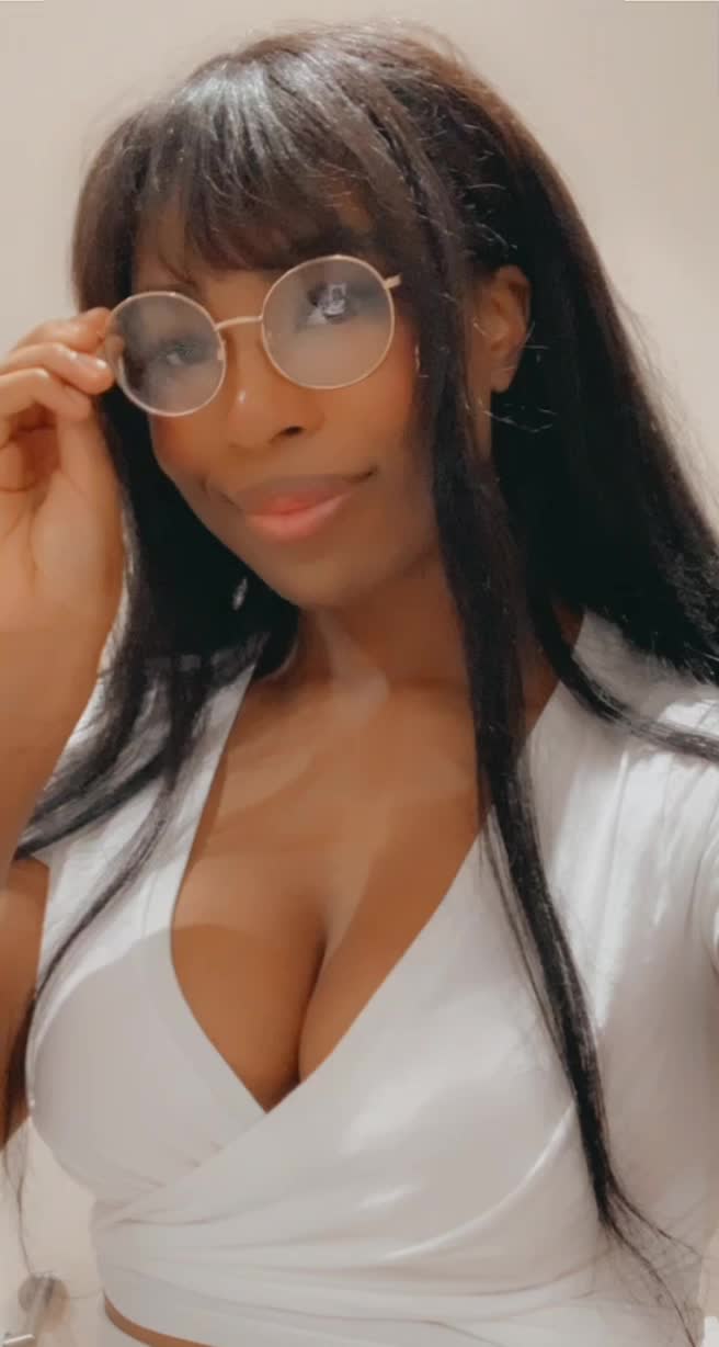 I need a study partner, want to be mine?🥺
