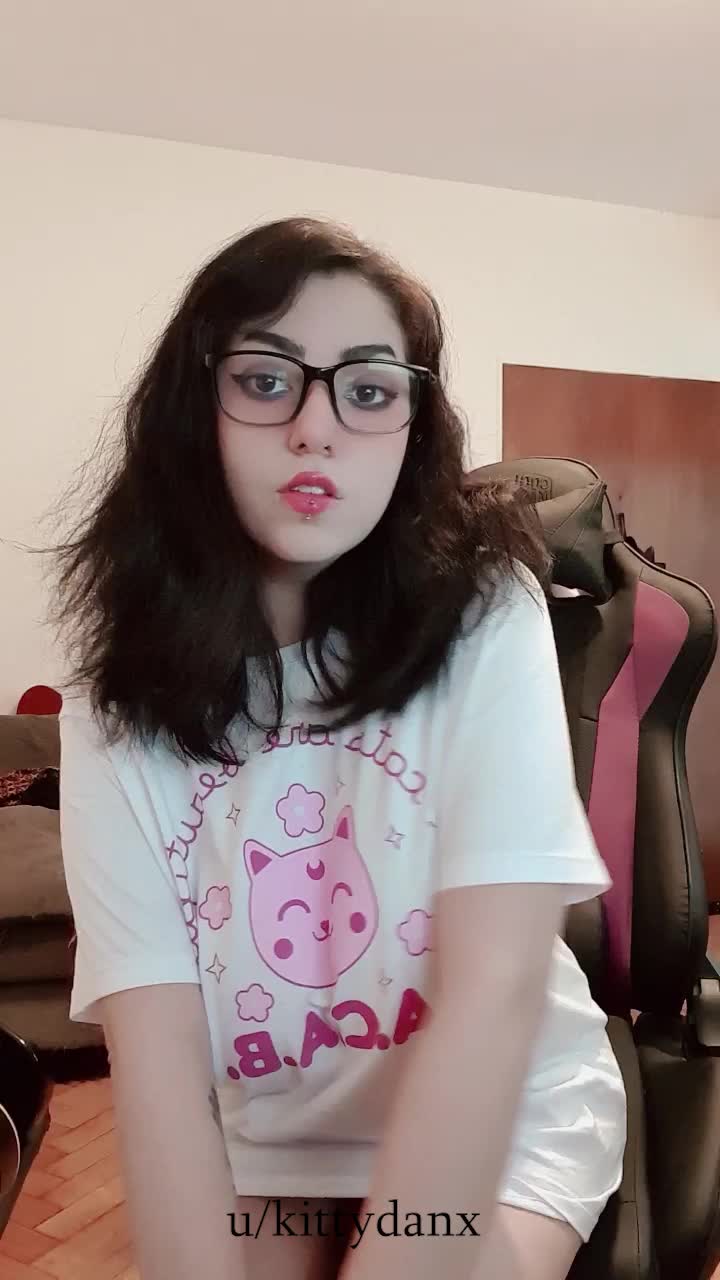 kitty 💖 her MEGA 👉👉👉 http://b.link/kittydanx