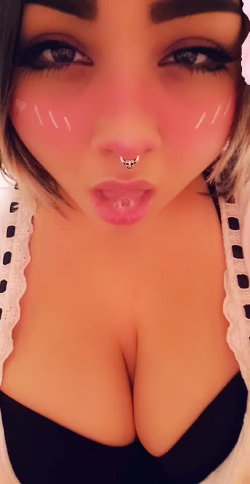 🤤