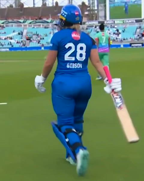 Danielle Gibson (Sky Sports' "The Hundred" - English Women's Cricket, 2023)
