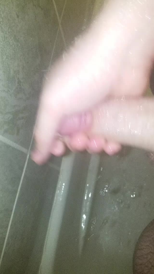 Taking the new haircut for a spin. PM's welcum